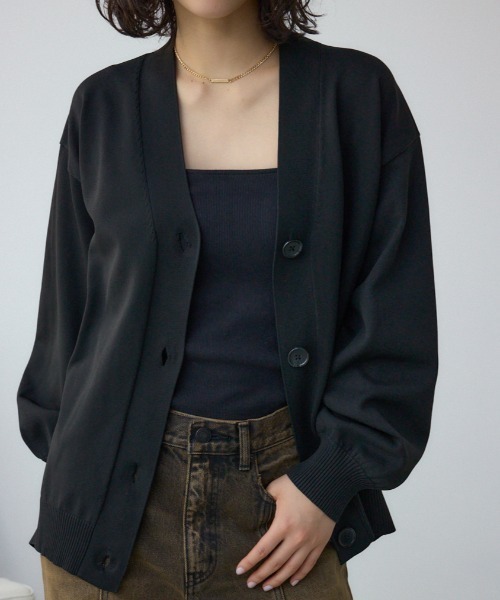 AZUL by moussy(アズールバイマウジー)の「コクーンシルエットカーディガン(カーディガン/ボレロ・レディース・アイボリー/ブラック/ブルー・SMALL/MEDIUM)」の3枚目の写真