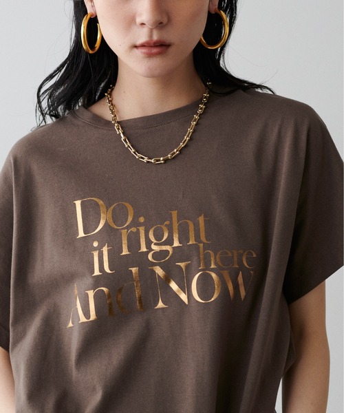 LARUTA(ラルータ)の「【LARUTA】汗染み防止バックスリットロゴT(Tシャツ/カットソー・レディース・ライトグレー/ブラウン/オフホワイト/スミクロ・FREE)」の4枚目の写真