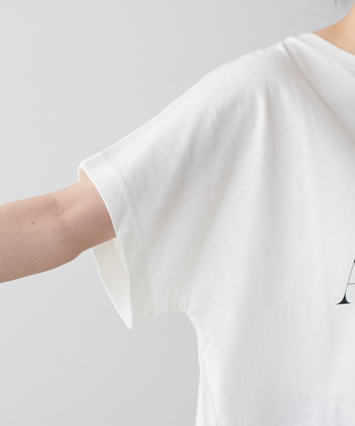 LARUTA(ラルータ)の「【LARUTA】汗染み防止バックスリットロゴT(Tシャツ/カットソー・レディース・ライトグレー/ブラウン/オフホワイト/スミクロ・FREE)」の7枚目の写真