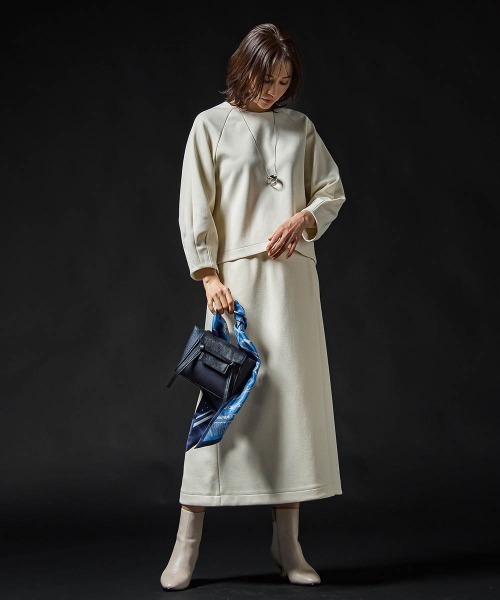 LAUTREAMONT(ロートレアモン)の「フォルムスリーブカットソー≪セットアップ対応/洗濯機で洗える≫(Tシャツ/カットソー・レディース・ブラック/オフホワイト・9号)」の22枚目の写真