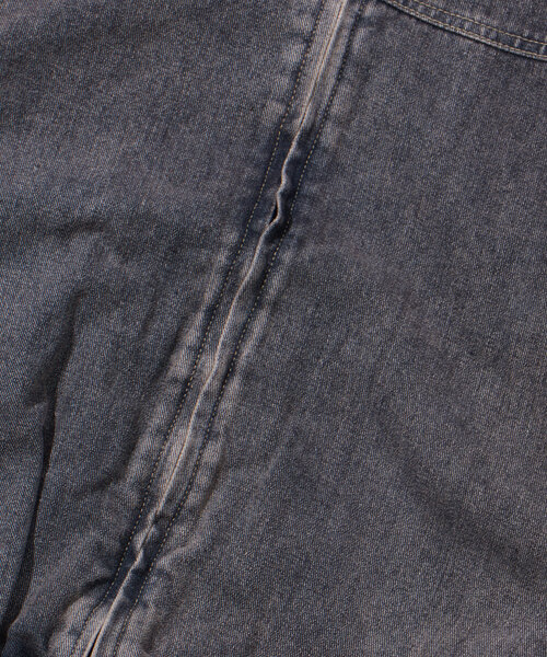 WHO'S WHO gallery（フーズフーギャラリー）の「【UNISEX/ユニセックス】ヴィンテージライクデニムフードジップブルゾン（ブルゾン・レディース・ブラック/ライトグレー/ネイビー・FREE）」の15枚目の写真