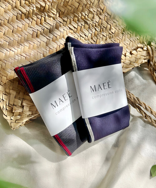 DouDou(ドゥドゥ)の「【WEB限定】MAEE ラインソックス(ソックス/靴下・レディース・ネイビー/チャコールグレー・23)」の1枚目の写真