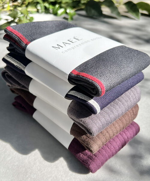 DouDou(ドゥドゥ)の「【WEB限定】MAEE ラインソックス(ソックス/靴下・レディース・ネイビー/チャコールグレー・23)」の9枚目の写真