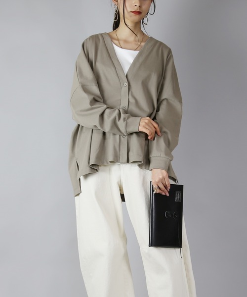 and it_（アンドイット）の「ワイドシルエットカーディガン（カーディガン/ボレロ・レディース・アイボリー/ブラック/モカ/ロイヤルブルー/ナチュラル・M-L）」の16枚目の写真