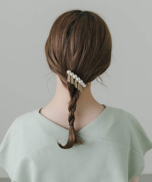 SMELLY（スメリー）の「パールチェーンバレッタ（バレッタ/ヘアクリップ・レディース・ゴールド系その他・-）」の5枚目の写真