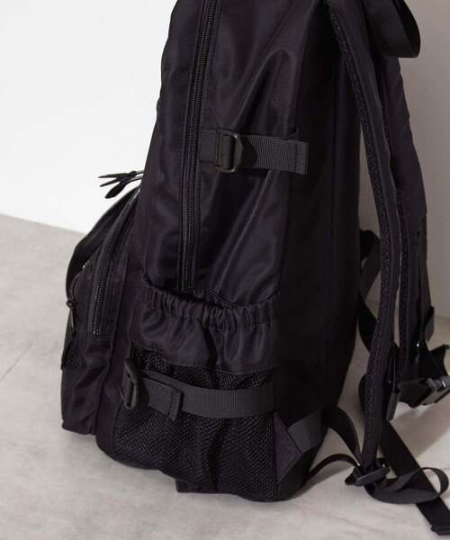 CONVERSE TOKYO（コンバーストウキョウ）の「MESH POCKET NYLON BACKPACK（バックパック/リュック・レディース・グレー/ブラック・FREE）」の10枚目の写真