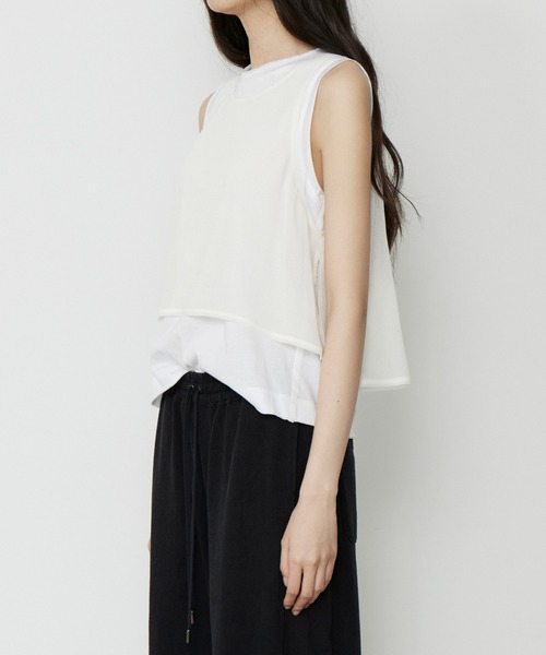 LE CIEL BLEU(ルシェルブルー)の「シフォン x コットンタンクトップ / Chiffon x Cotton Tank Top(Tシャツ/カットソー・レディース・オフホワイト/ブラック/ライトグリーン・36)」の5枚目の写真