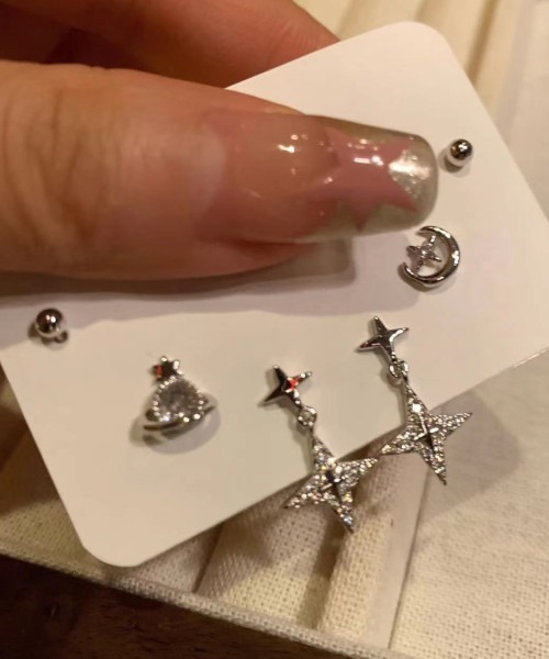 MASHIRO（マシロ）の「【MASHIRO】スターダストドロップY2Kモチーフピアス６点セット（MA）（ピアス（両耳用）・レディース・シルバー・FREE）」の4枚目の写真