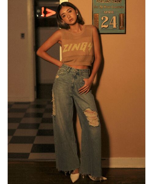 GYDA（ジェイダ）の「ハイウエストSIDE straight line damageワイドデニムパンツ（デニムパンツ・レディース・ブルー/ライトブルー・SMALL/MEDIUM）」の17枚目の写真