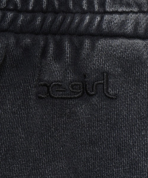 X-girl（エックスガール）の「FADED SWEAT SHORT PANTS（スウェットパンツ・レディース・ブラック/オリーブ/ネイビー・S/M）」の6枚目の写真