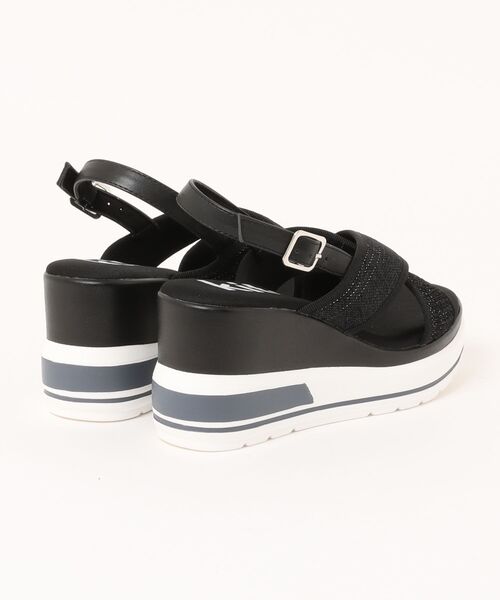 kitson（キットソン）の「kitson キラキラ クロスベルトバックストラップ 厚底サンダル /hsky（サンダル・レディース・ブラック/ベージュ/ライム・MEDIUM/LARGE/X-LARGE/SMALL）」の4枚目の写真