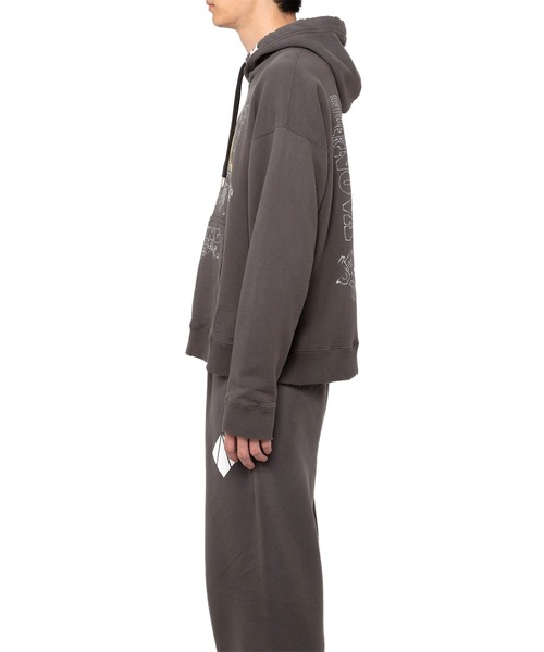 Mendrill(メンドリル)の「Mendrill X GS. Distressed Hoodie(スウェット・メンズ・グレー/ブラック/ネイビー・50/48/46/44)」の6枚目の写真