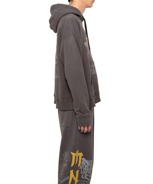Mendrill(メンドリル)の「Mendrill X GS. Distressed Hoodie(スウェット・メンズ・グレー/ブラック/ネイビー・50/48/46/44)」の8枚目の写真