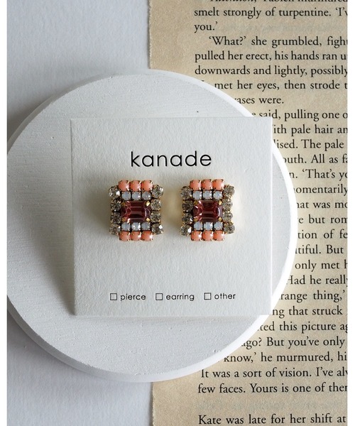 tone(トーン)の「【kanade】カラーストーンビジューピアス(MA)(ピアス(両耳用)・レディース・ピンク/イエロー・FREE)」の7枚目の写真