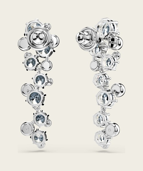 SWAROVSKI(スワロフスキー)の「【公式】【スワロフスキー】Constella ドロップピアス, ミックスカット, ホワイト, ロジウム・プレーティング(ピアス(両耳用)・レディース・ホワイト・ONESIZE)」の5枚目の写真