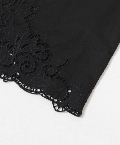 URBAN RESEARCH（アーバンリサーチ）の「カットワークレース刺繍ジレ（ベスト・レディース・ブラック/オフホワイト・FREE）」の16枚目の写真