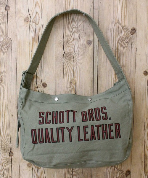 schott（ショット）の「Schottロゴプリント NEWSPAPER BAG（ショルダーバッグ・メンズ・キナリ/セージグリーン・FREE）」の9枚目の写真