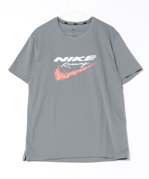 NIKE（ナイキ）の「《NIKEアパレル》ASMNKDFUVRNENRGYMILERS（Tシャツ/カットソー・メンズ・ブラック/スモークグレー/ブルー・S/M/L/XL/2XL）」の3枚目の写真