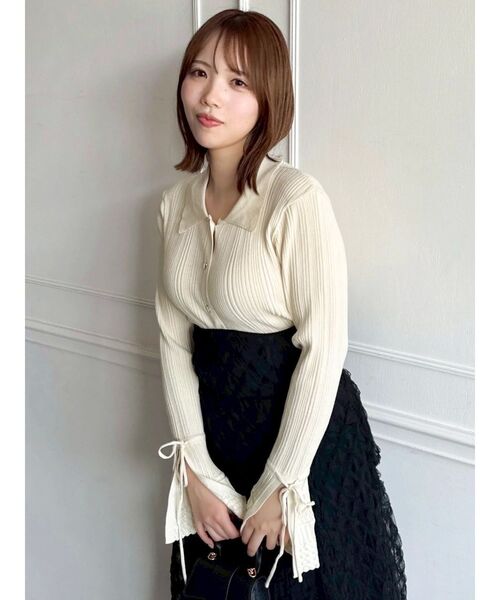 dazzlin（ダズリン）の「【WEB限定カラーあり】アイレットスリーブニットトップス（ニット/セーター・レディース・ブラウン/ネイビー/グレー/アイボリー/ブラック・FREE）」の22枚目の写真