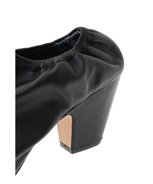 CLANE(クラネ)の「POINTED RUBBER BOOTIES(ブーツ・レディース・ブラック・38/36/37)」の9枚目の写真