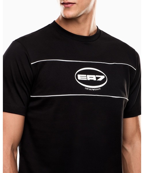 EMPORIO ARMANI EA7(エンポリオアルマーニイーエーセブン)の「【エンポリオ アルマーニ EA7】Logo Series クルーネックTシャツ コットン混紡ジャージー(Tシャツ/カットソー・メンズ・ブラック/ブルー・XX-LARGE/X-SMALL/X-LARGE/SMALL/MEDIUM/LARGE)」の4枚目の写真