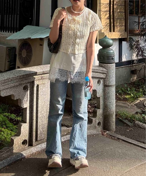 AS KNOW AS plus(アズノゥアズプラス)の「♪レースアップリボン 花柄フリル半袖プルオーバー(Tシャツ/カットソー・レディース・ブルー系/ブラウン系/レッド系/レッド系1/ブラック/ドット/ブルー系1・FREE)」の13枚目の写真