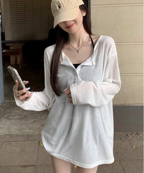 SHEPP(シープ)の「ルーズ シアーヘンリーネックロンT【日焼け/冷房対策】(Tシャツ/カットソー・レディース・グレー/ホワイト/ブラック・M/S/L)」の7枚目の写真