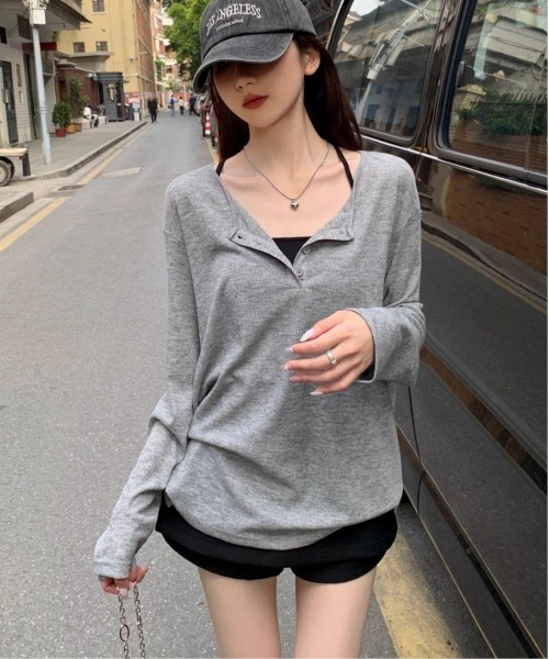 SHEPP(シープ)の「ルーズ シアーヘンリーネックロンT【日焼け/冷房対策】(Tシャツ/カットソー・レディース・グレー/ホワイト/ブラック・M/S/L)」の20枚目の写真