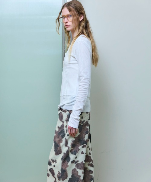MAISON SPECIAL（メゾンスペシャル）の「Layered Henley Neck Tops/レイヤードヘンリーネックトップス（Tシャツ/カットソー・レディース・グレー/ブラック/ホワイト/ライトグリーン・FREE）」の8枚目の写真