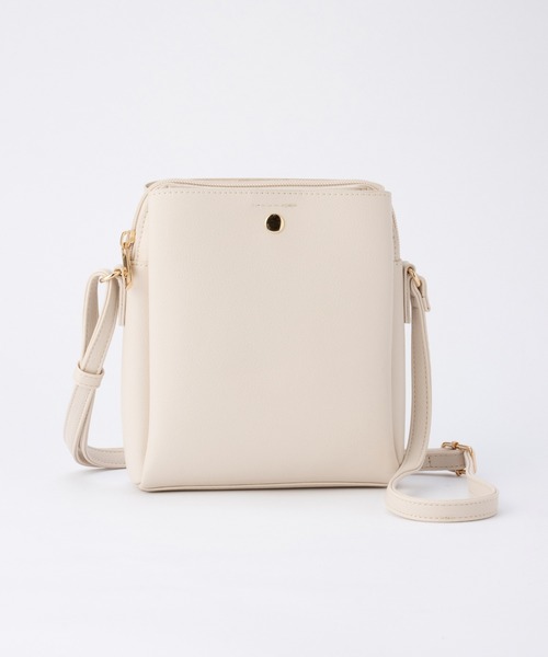 Honeys（ハニーズ）の「軽量両あおりミニバッグ（ショルダーバッグ・レディース・ライトベージュ/ブラック/レッド/アイボリー/グレイッシュベージュ/シルバー・FREE）」の12枚目の写真