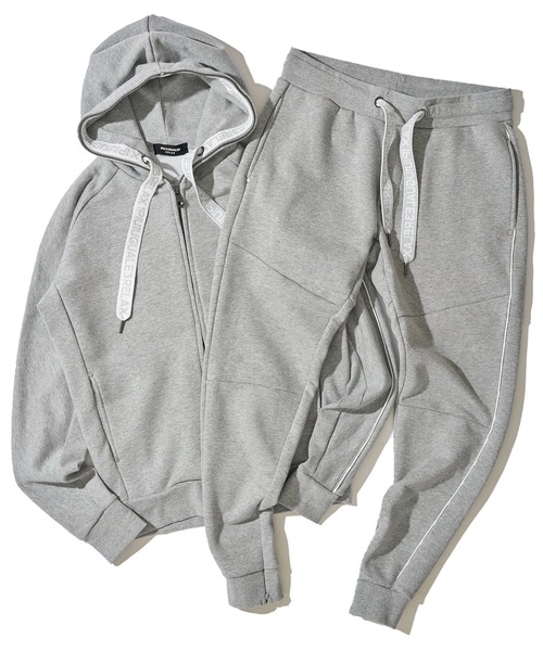 1PIU1UGUALE3 RELAX】パイピングロゴワイドスピンドルパーカー