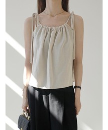 A AMEL（エイメル）の「リボンストラップギャザートップス / ベージュ（キャミソール）」