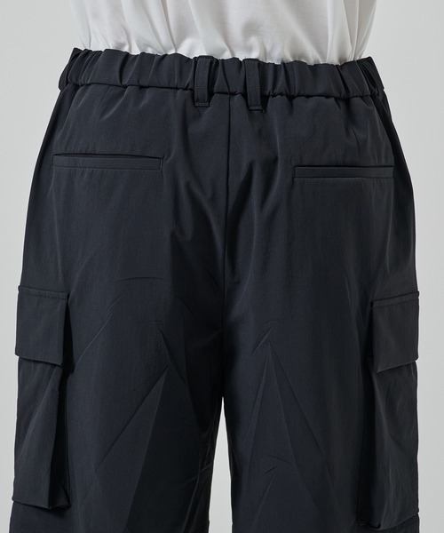 STUDIOUS(ステュディオス)の「【STUDIOUS】エクストラクールカーゴショートパンツ(その他パンツ・メンズ・ネイビー/ブラック/ダークグレー・1/2/3)」の15枚目の写真