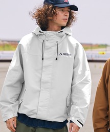 BARK MANHATTAN（バークマンハッタン）の「GERRY / ジェリー 別注 <撥水>ラバーロゴ オーバーサイズマウンテンパーカー【BARK MANHATTAN】（マウンテンパーカー）」