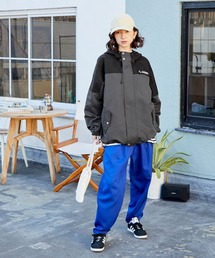 GERRY（ジェリー）の「GERRY / ジェリー 別注 <撥水>ラバーロゴ オーバーサイズマウンテンパーカー【BARK MANHATTAN】（マウンテンパーカー）」