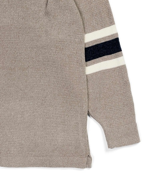 The DUFFER of ST.GEORGE（ザダファーオブセントジョージ）の「V-NECK FOOTBALL KINT：Vネック フットボールデザイン モールニット（ニット/セーター・メンズ・ネイビー/ベージュ・MEDIUM/X-LARGE/LARGE）」の11枚目の写真