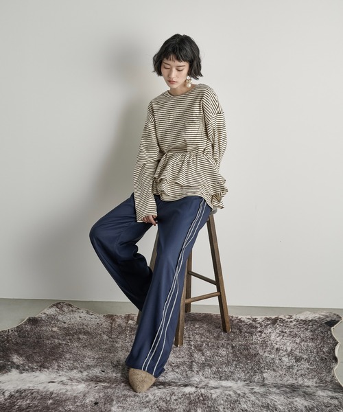 THE YOn（ザヨン）の「フリルビスチェセットリブロンT（Tシャツ/カットソー・レディース・ブラック/ホワイト×ブラック/ベージュ/グレー系・FREE）」の22枚目の写真