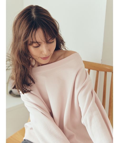 Mila Owen(ミラオーウェン)の「マルチウェイオフショルスウェットプルオーバー(スウェット・レディース・ピンク/グレー/チャコールグレー・F)」の3枚目の写真