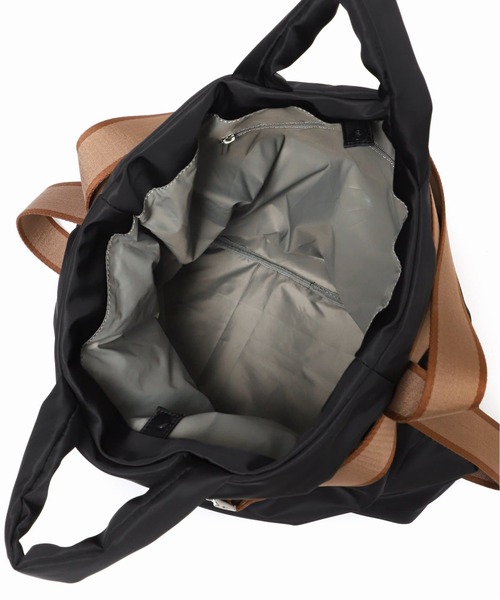 U by SPICK&SPAN(ユーバイスピックアンドスパン)の「≪WEB限定追加≫【OUTDOOR/アウトドア】別注 Puilting 2way Tote14(トートバッグ・レディース・ブラック・FREE)」の21枚目の写真