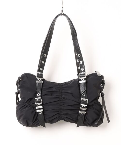 Desigual(デシグアル)の「Draped Bag with Studded Belt Handle/ドレープ×スタッズベルトハンドルバッグ(ハンドバッグ・レディース・ブラック・FREE)」の5枚目の写真
