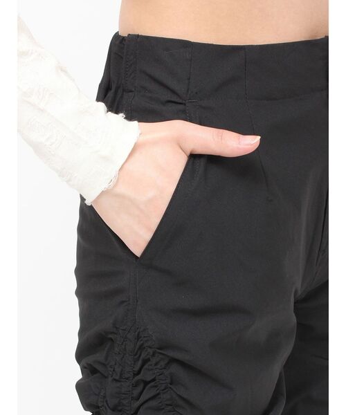 EVRIS（エヴリス）の「ギャザーフレアパンツ（その他パンツ・レディース・ブラック/ブラウン・SMALL/MEDIUM）」の5枚目の写真