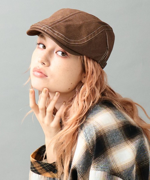 ANAP（アナップ）の「カラーステッチデニムハンチング（ハンチング/ベレー帽・レディース・ブラウン/ブラック・F）」の7枚目の写真