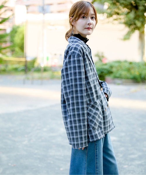 GORGE(ゴージ)の「《チェック柄×ダブルテーラー》レディース ジャケット 羽織り オーバーサイズ 春秋冬(テーラードジャケット・レディース・ブラック/グリーン/ブラウン/ダークブラウン・F)」の20枚目の写真