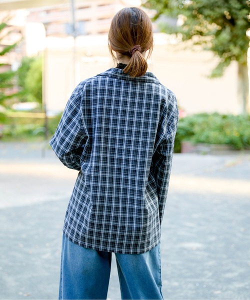 GORGE(ゴージ)の「《チェック柄×ダブルテーラー》レディース ジャケット 羽織り オーバーサイズ 春秋冬(テーラードジャケット・レディース・ブラック/グリーン/ブラウン/ダークブラウン・F)」の21枚目の写真