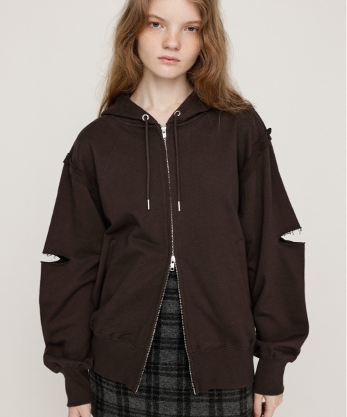 SLY(スライ)の「SLIT ZIP SW PK スリット ジップ スウェット パーカー 秋服 冬服(パーカー・レディース・ブラック/杢グレー/ブラウン・FREE)」の3枚目の写真