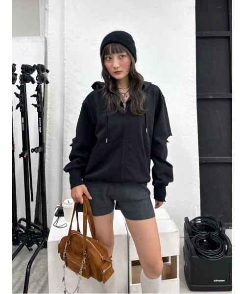 SLY(スライ)の「SLIT ZIP SW PK スリット ジップ スウェット パーカー 秋服 冬服(パーカー・レディース・ブラック/杢グレー/ブラウン・FREE)」の18枚目の写真