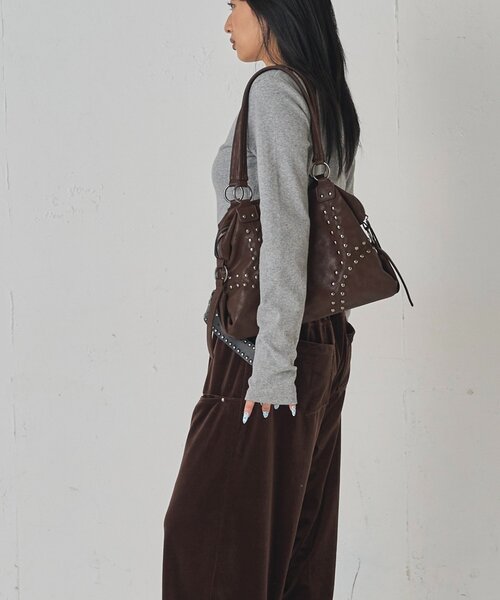 WHO'S WHO gallery（フーズフーギャラリー）の「スラポケベロアパンツ（その他パンツ・レディース・ブラック/ブラウン・SMALL/MEDIUM）」の10枚目の写真