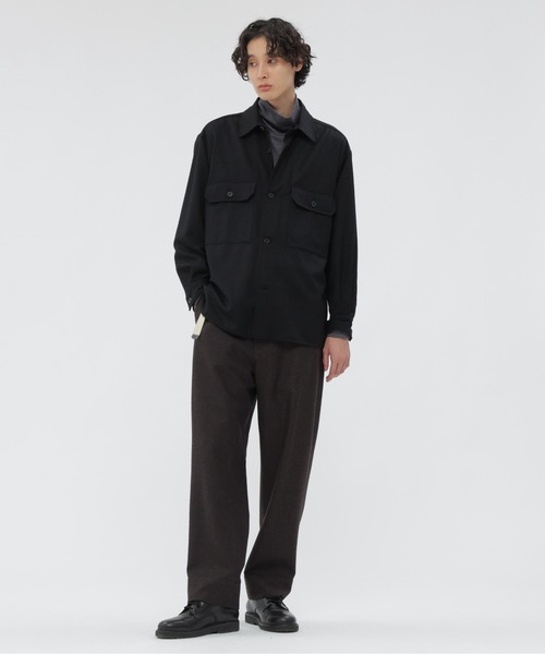 MARGARET HOWELL（マーガレットハウエル）の「MERINO CASHMERE FLANNEL（シャツ/ブラウス・メンズ・ブラック・LARGE/MEDIUM/SMALL）」の2枚目の写真