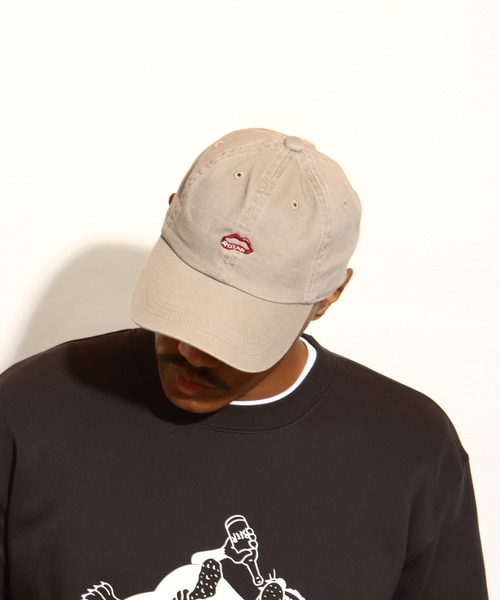 ROTAR(ローター)の「Lip logo Washed Cotton CAP(キャップ・メンズ・ベージュ/ネイビー/ブラック・FREE)」の7枚目の写真