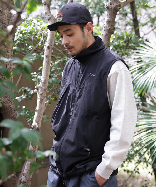 MANASTASH(マナスタッシュ)の「MANASTASH/マナスタッシュ/GRID FLEECE REVERSIBLE VEST(ベスト・メンズ・グレー/ブラック/オリーブ系・L/M/XL/S)」の17枚目の写真